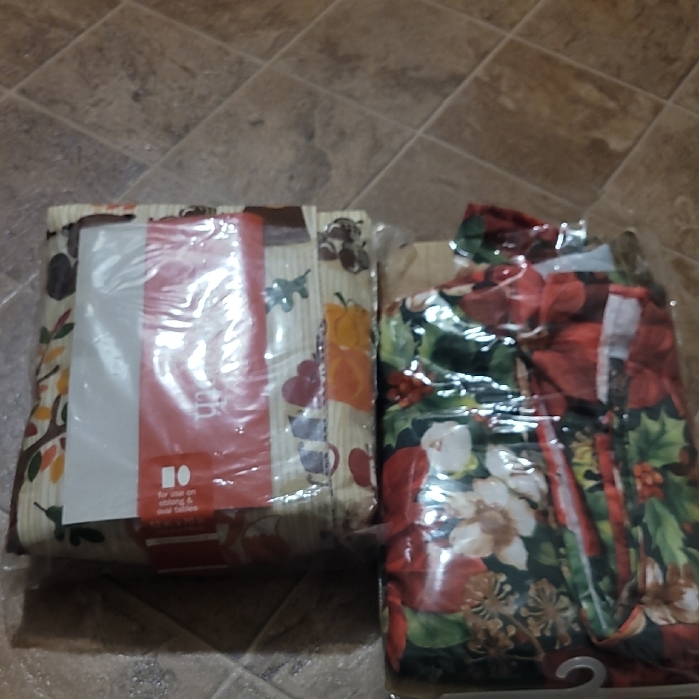 Christmas and Thanksgiving Tabletcloths